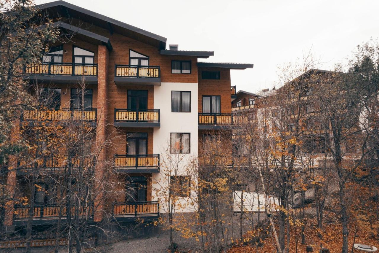 Zarku Apartments 바쿠리아니 외부 사진